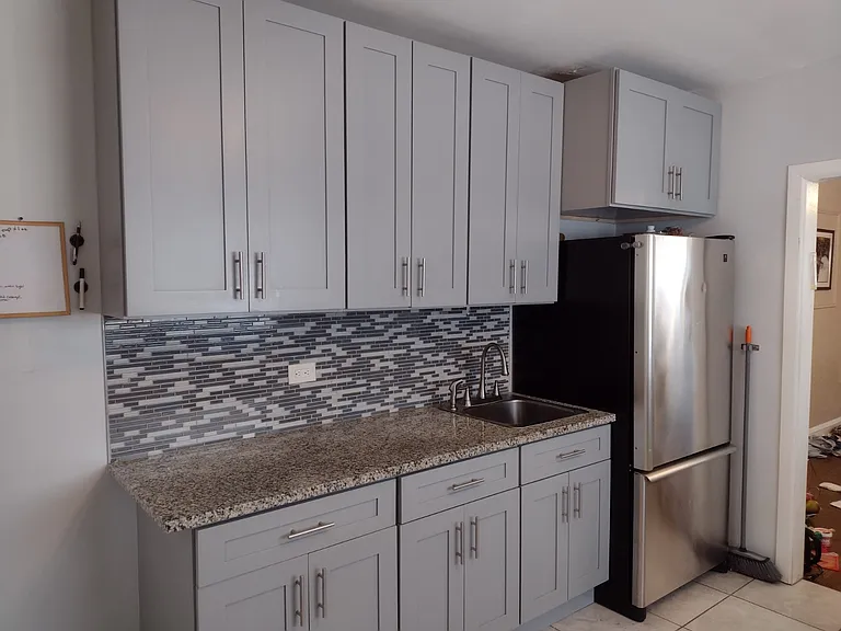 6339 N Sacramento Ave #1 — Photo 4
