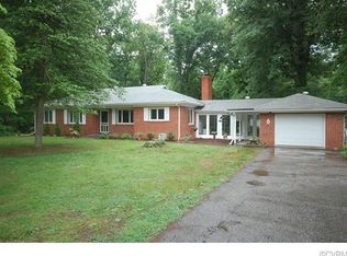 8231 W Bon View Dr, North Chesterfield, VA 23235