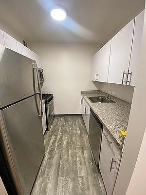 3rd image of 66-00 Austin St APT 6