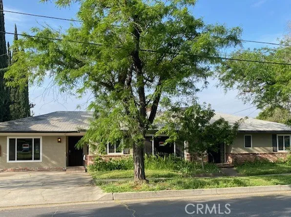 692 E 19th St, Merced, CA 95340