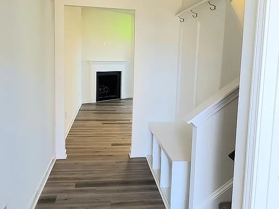 Entry way