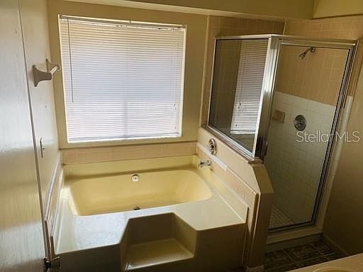 4th image of 3616 Highmoor Ct