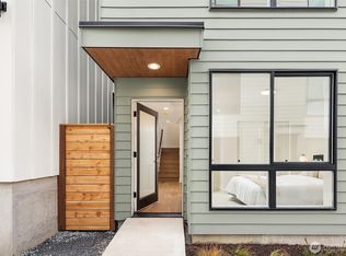 4422 1st Ave NE #A, Seattle, WA 98105