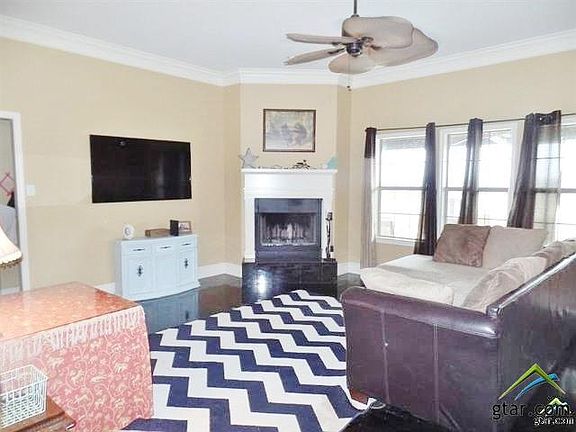 4th image of 155 Baganie Ln
