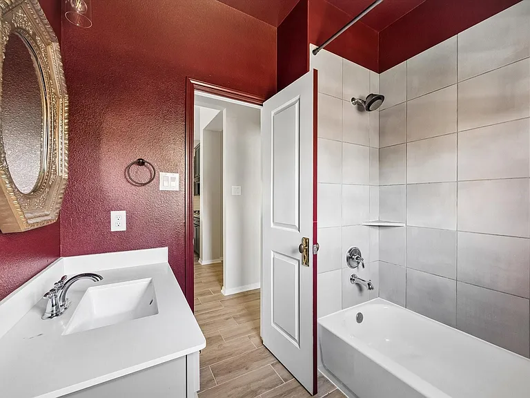 3738 Amoroso Dr — Photo 8
