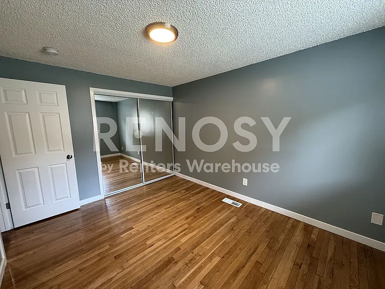 13412 Occidental Ave S — Photo 21