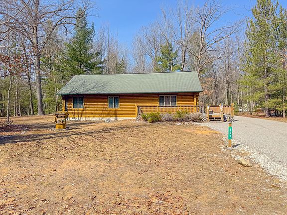 2nd image of 845 Deer Run Blvd