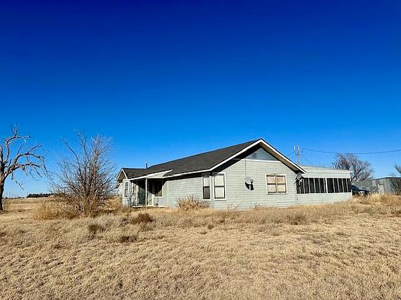 2nd image of 2490 County Road 35