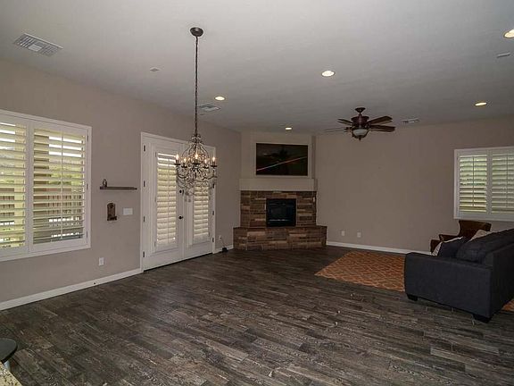 5th image of 8241 W Rock Springs Dr