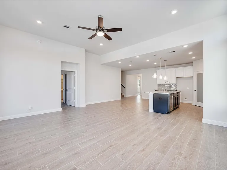 6306 Loquat Grove Ct — Photo 15