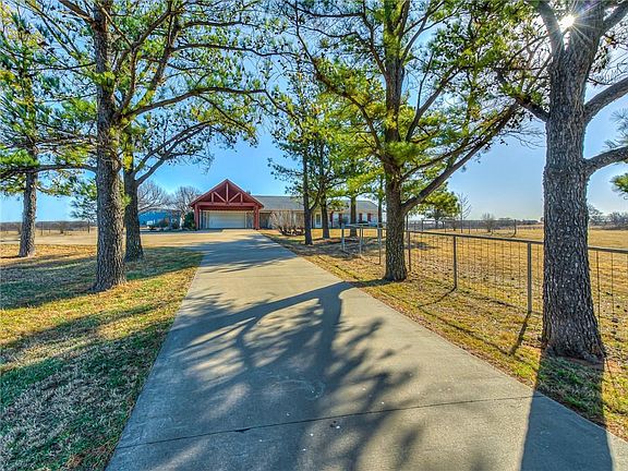 2nd image of 18415 N County Road 3010