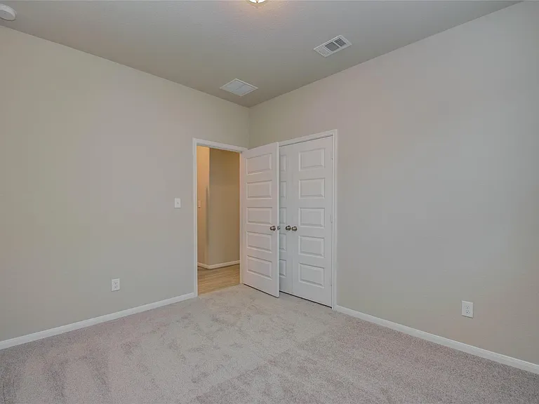 8418 Beacon Bay Cir — Photo 23