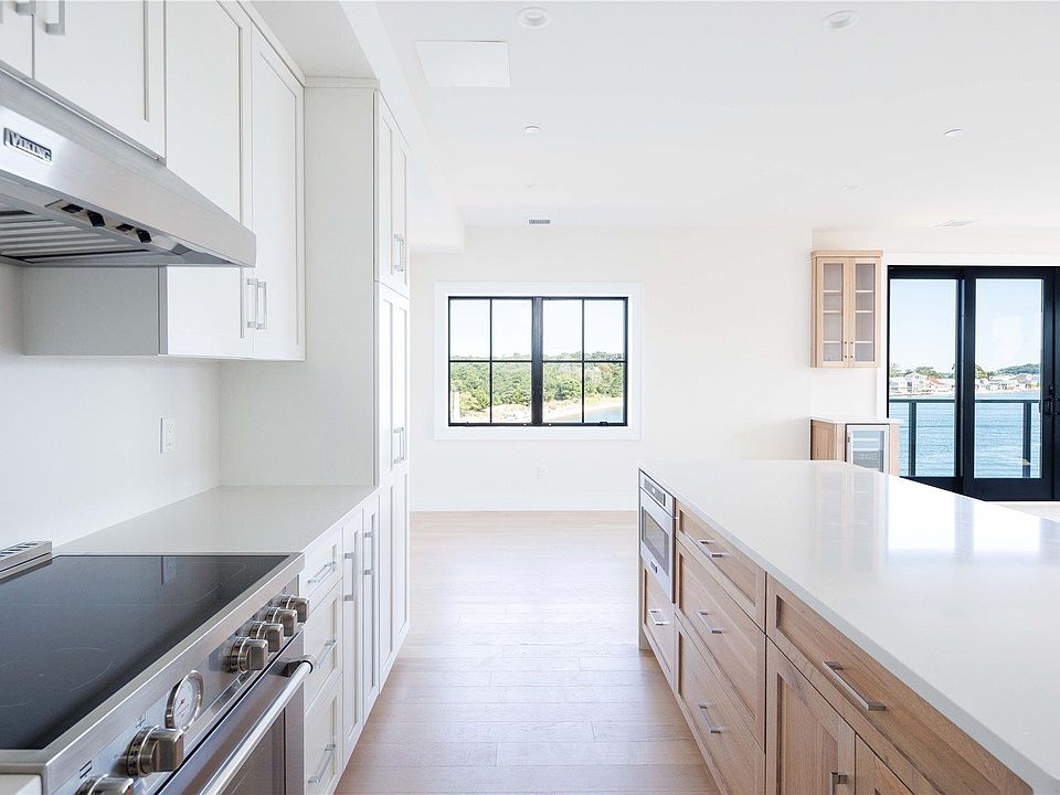 1st image of 123 Sterling Avenue #12