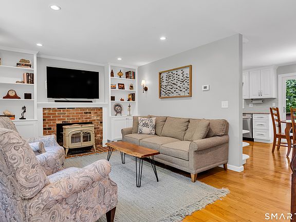4th image of 181 Wilderwood Drive