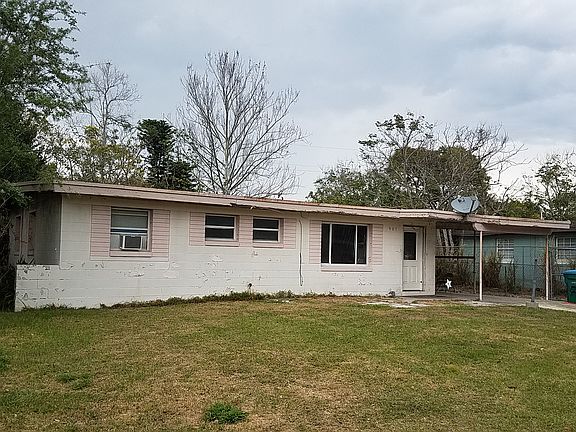 2nd image of 907 Lormann Cir