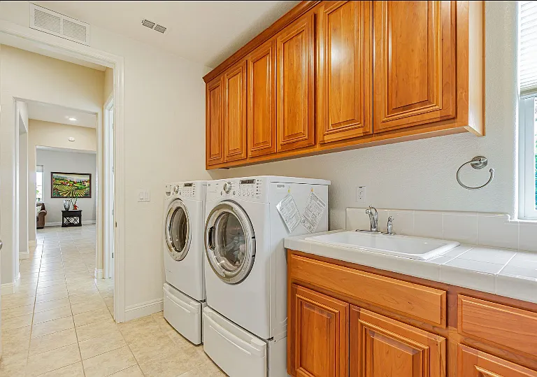 2852 Spanish Bay Dr — Photo 58