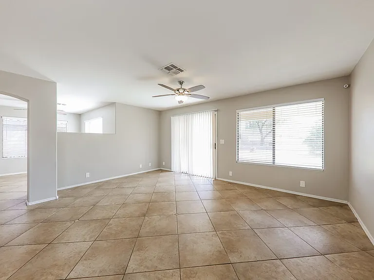 17183 N 53rd Ave — Photo 9