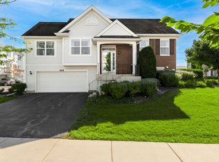 599 Treble Ln, Volo, IL 60073