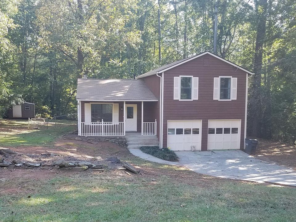 1st image of 748 Emerald Forest Cir
