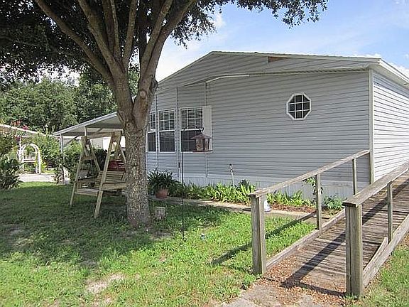 2nd image of 89 Hillsborough Dr