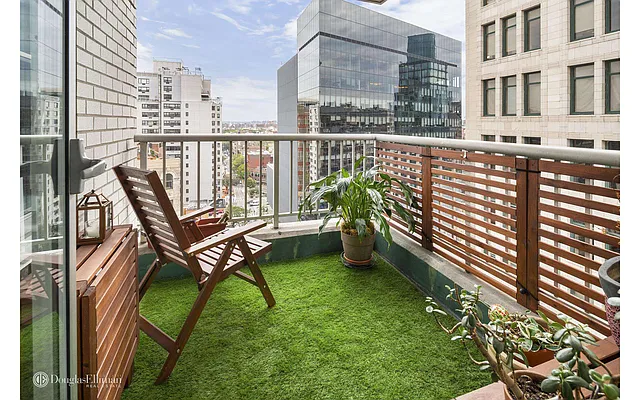 Sold by Douglas Elliman | media 33