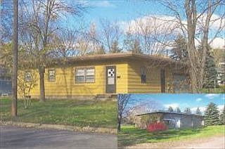 5th image of 900 4th Ave N