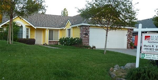 1st image of 1407 Long Creek Way