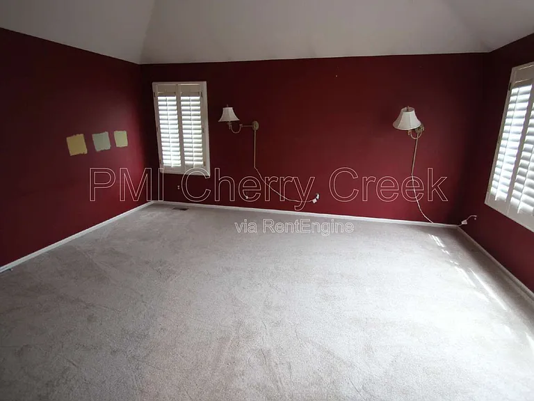 7489 Bur Oak Pl — Photo 30