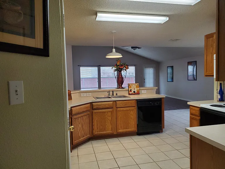 5005 Boxwood Ln — Photo 14