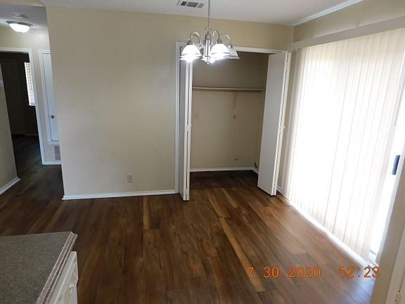 5th image of 5212 Meadow Fld APT 4