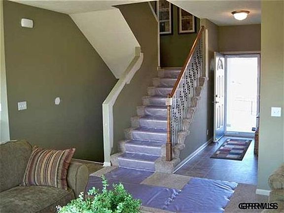 4th image of 20831 Clark St