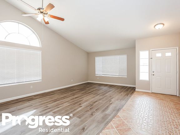 3rd image of 5620 Rainwood Dr