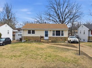 3917 Crosby Dr, Saint Louis, MO 63123