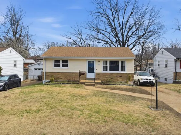 3917 Crosby Dr, Saint Louis, MO 63123