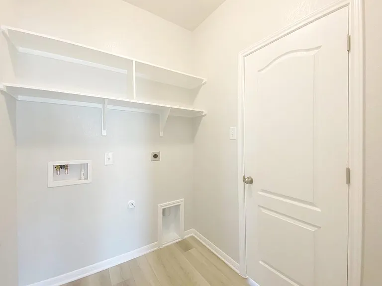 7910 Marsala Dr — Photo 14