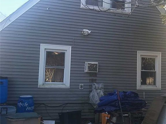 5th image of 39 Lawson St