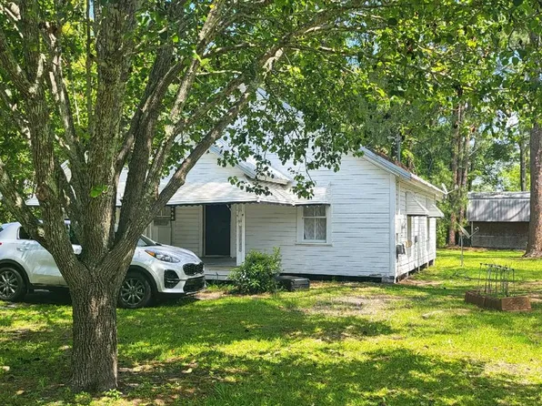 516 College St, Nashville, GA 31639