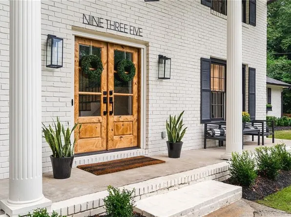 935 Wordsworth Dr, Roswell, GA 30075