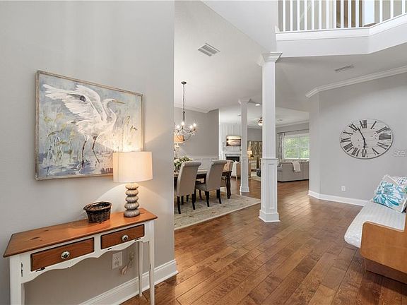4th image of 529 Island Ct