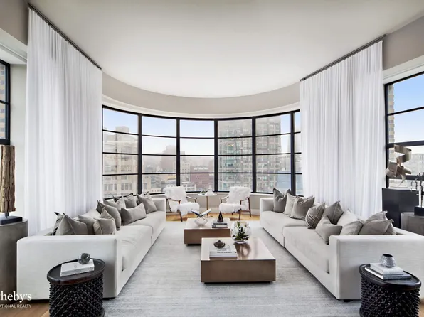 10 Sullivan Street image 1 of 15