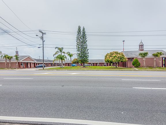 4th image of 1310 S Harbor City Blvd
