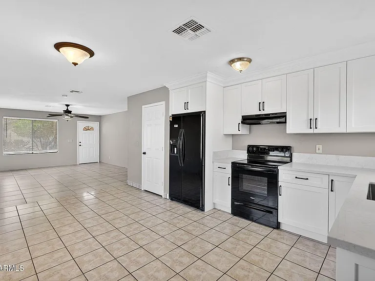 34682 N Kachina Ln — Photo 4