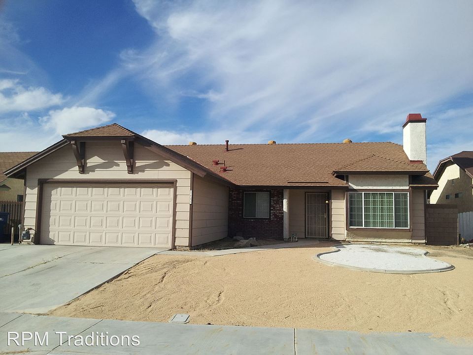 1st image of 1607 W Avenue K11