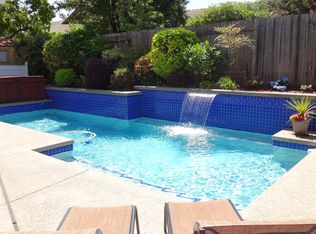 1253 Canevari Dr, Roseville, CA