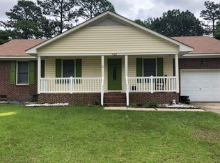 7304 Pebblebrook Dr, Fayetteville, NC 28314