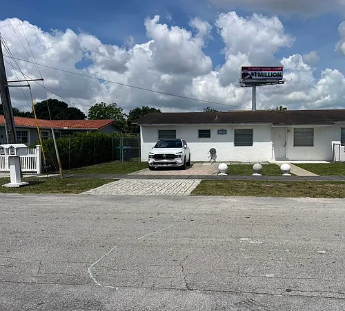 16630 NW 45th Ave #16630 Photo 1