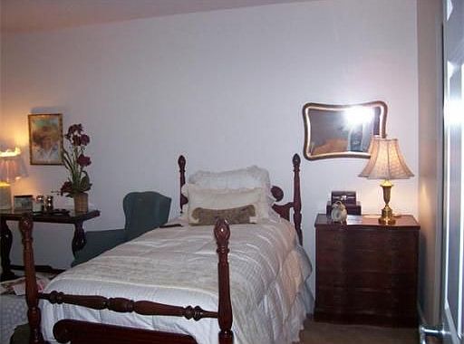5th image of 6 Woodman Way Unit 312
