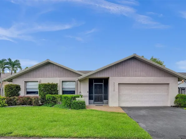 9318 NW 48th St, Sunrise, FL 33351