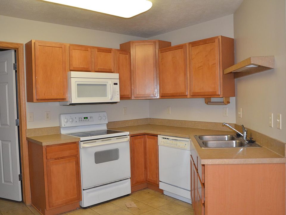 2nd image of 2201 Surfside Dr