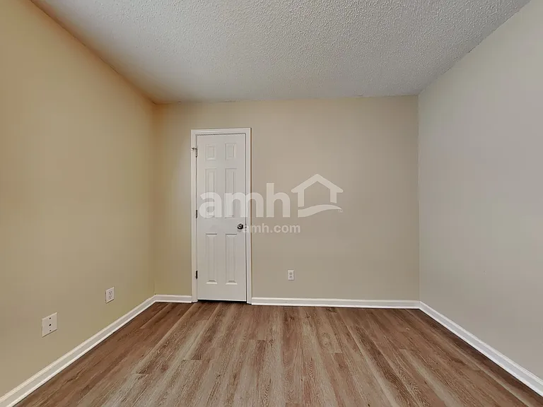 7 Holly Springs Cir — Photo 18